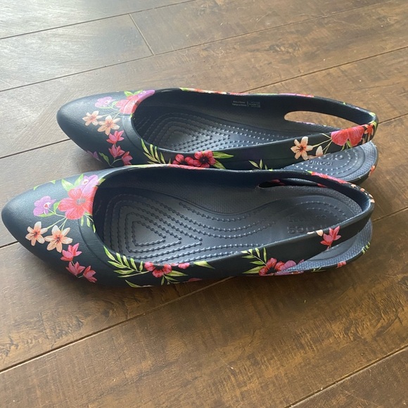 Crocs  Eve Floral sling backs - Picture 10 of 11